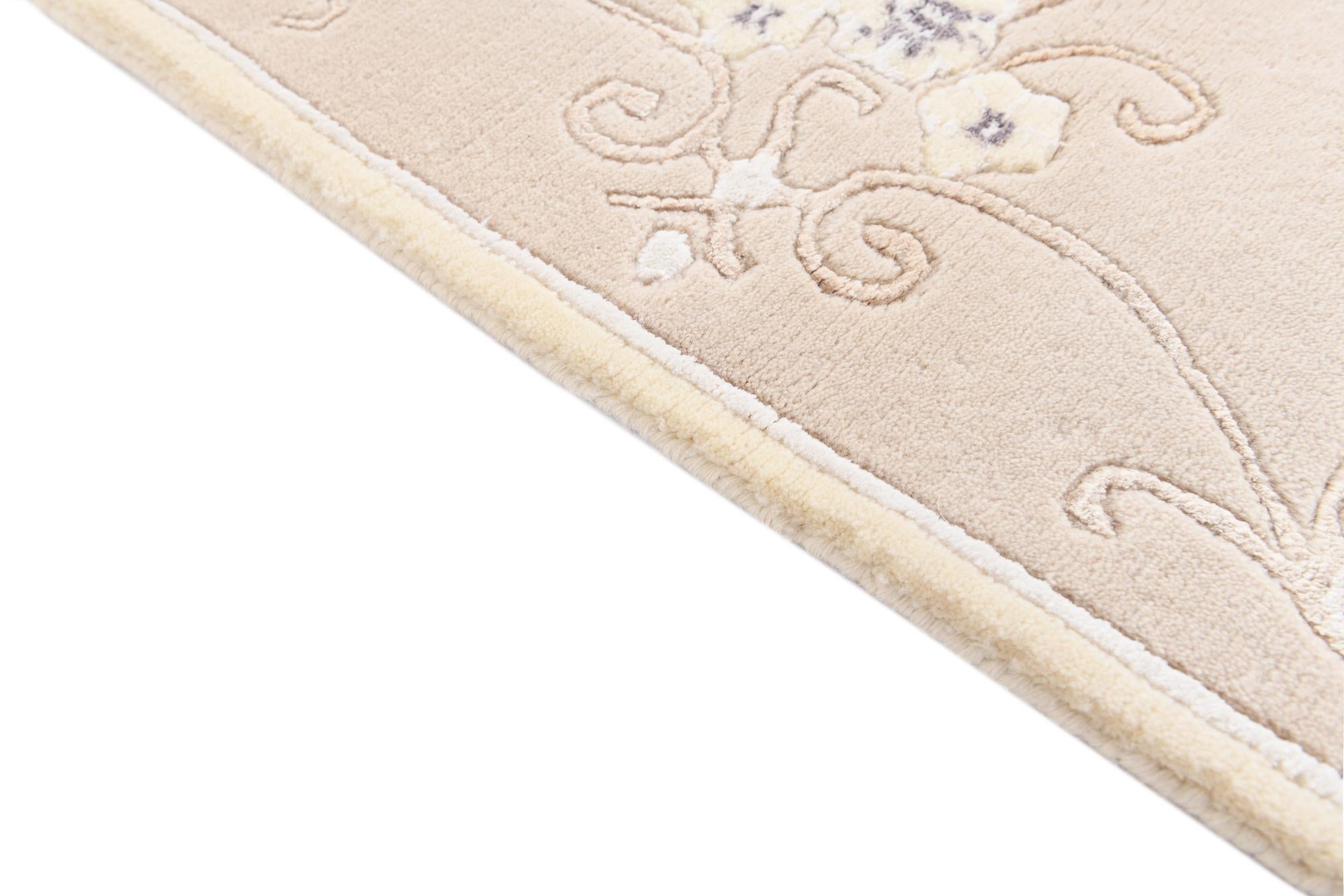 2' 10 x 4' 11 Hand Knotted Darya Wool Rug