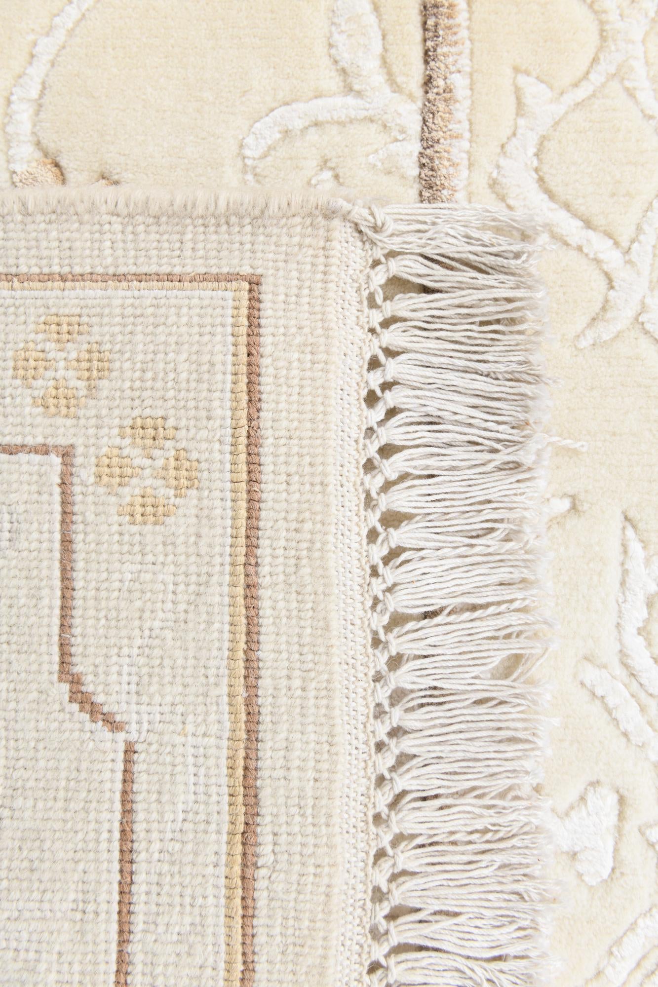 2' 8 x 5' 2 Hand Knotted Darya Wool Rug