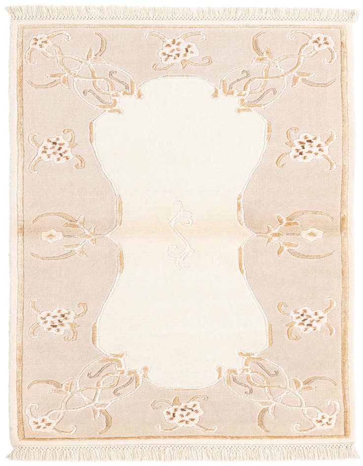 Detail image of 2' 9 x 4' 11 Hand Knotted Darya Wool Rug