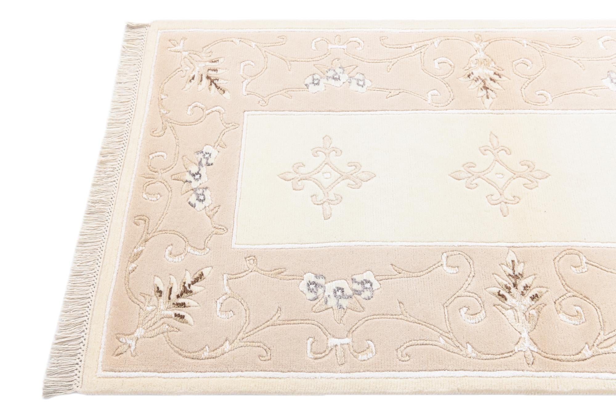 2' 9 x 5' Hand Knotted Darya Wool Rug