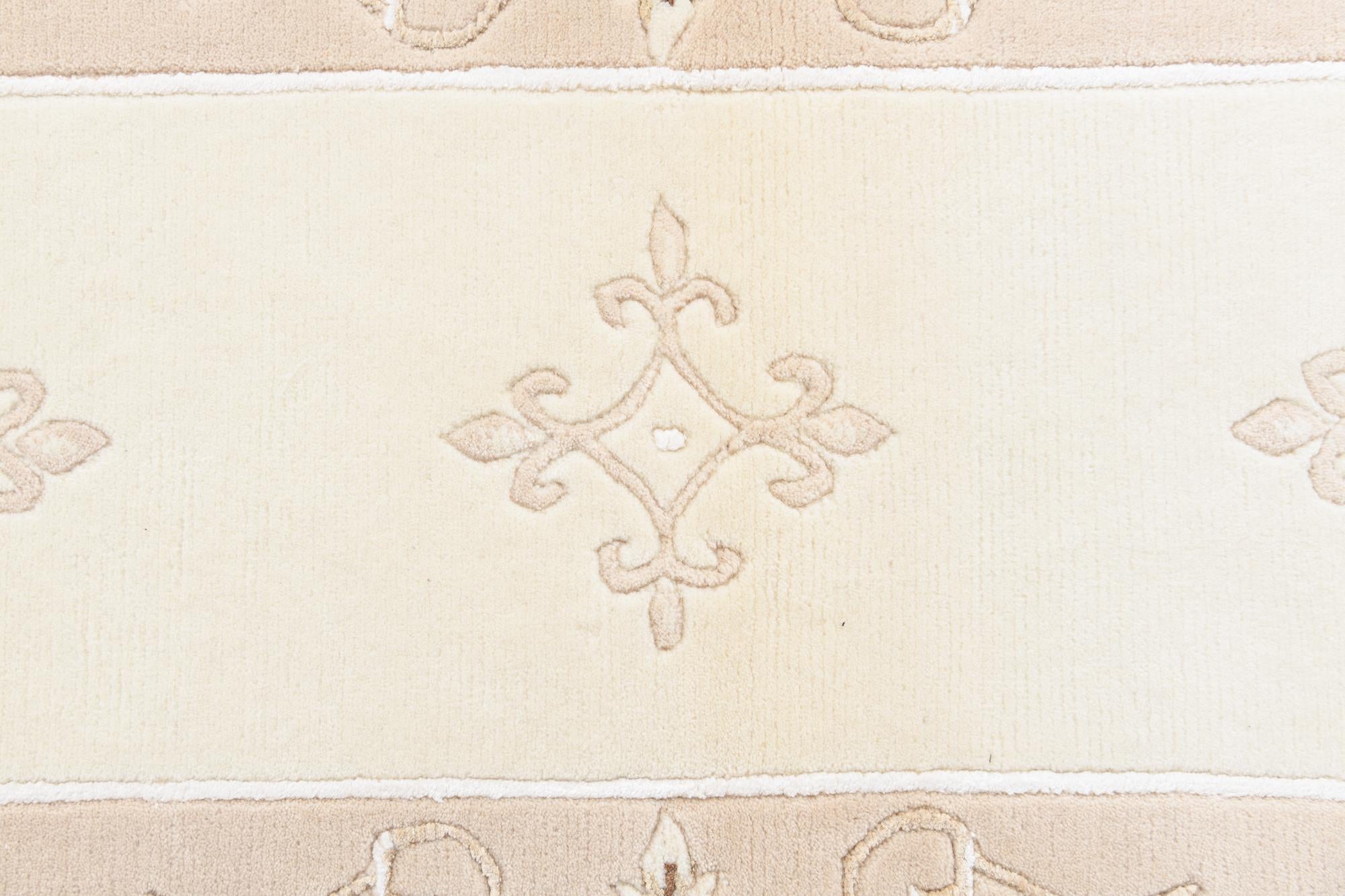 2' 9 x 5' Hand Knotted Darya Wool Rug