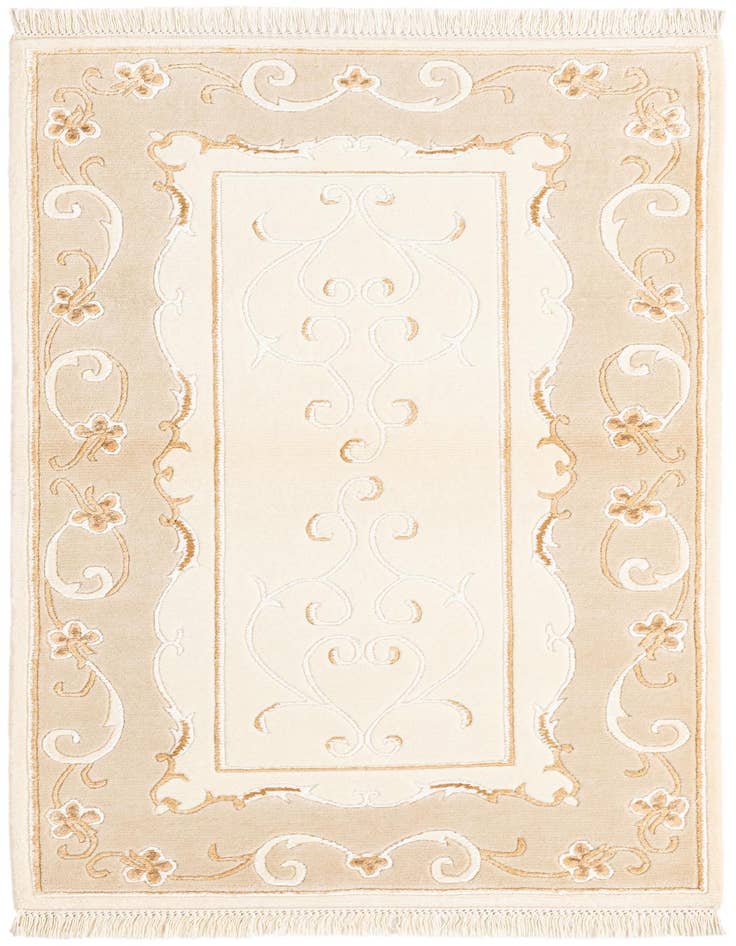 Detail image of 2' 8 x 4' 10 Hand Knotted Darya Wool Rug