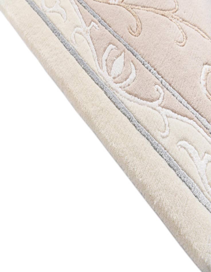 Detail image of 8' 2 x 11' 3  Hand Knotted Darya Rug