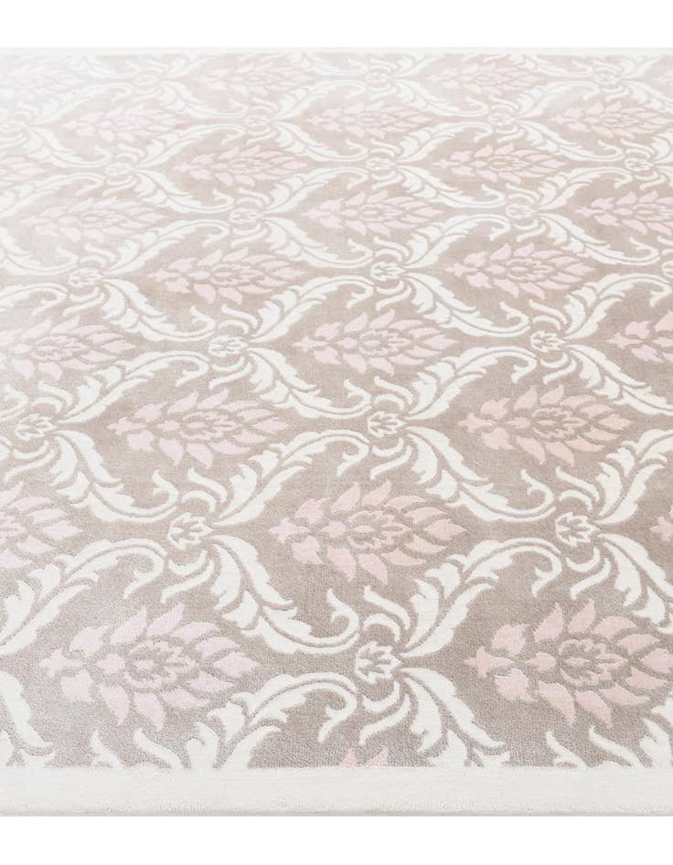 Detail image of 6' 11 x 10' 1  Hand Knotted Darya Wool Rug