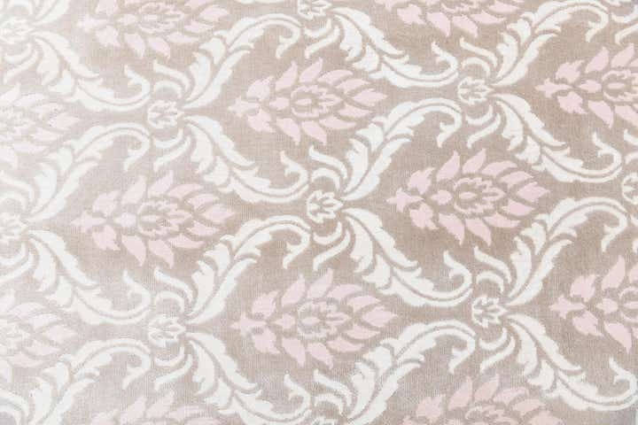 6' 11 x 10' 1 Hand Knotted Darya Wool Rug