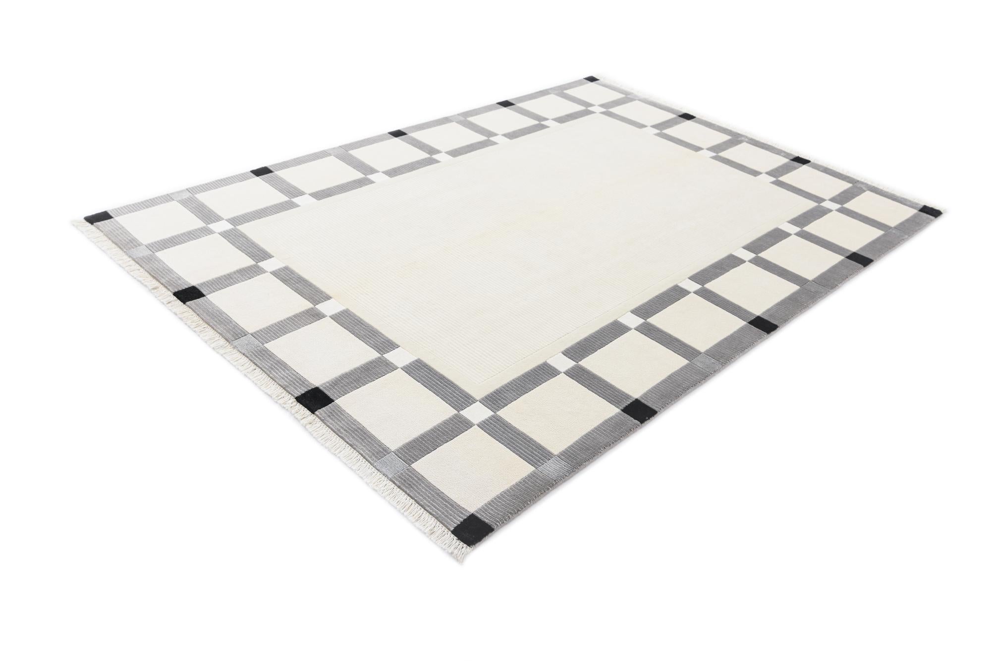 5' 6 x 7' 9 Hand Knotted Darya Wool Rug