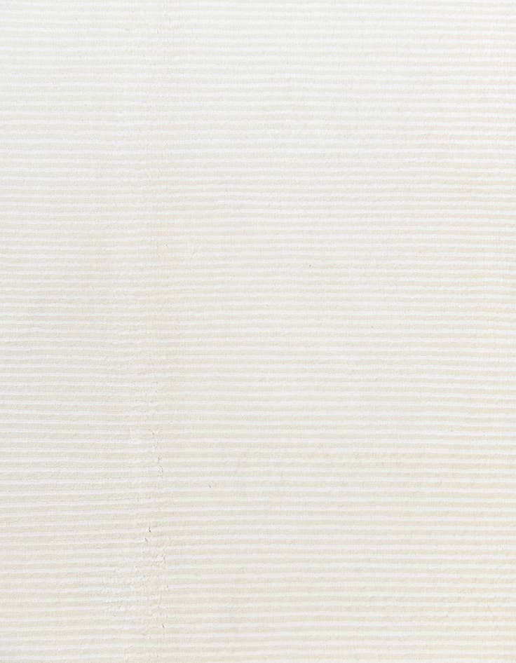 Detail image of 5' 6 x 7' 9  Hand Knotted Darya Wool Rug