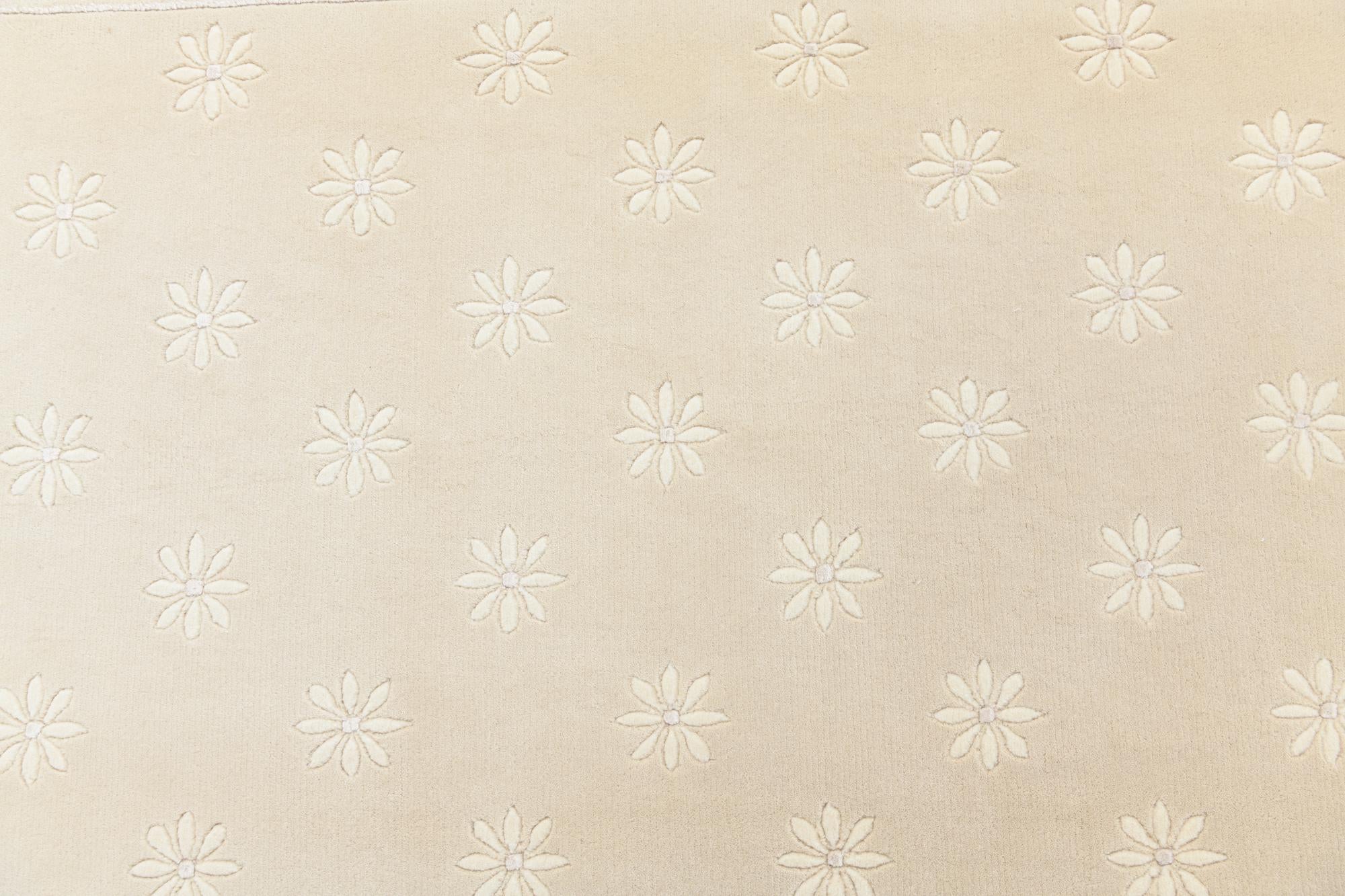 5' 7 x 7' 10 Hand Knotted Darya Rug