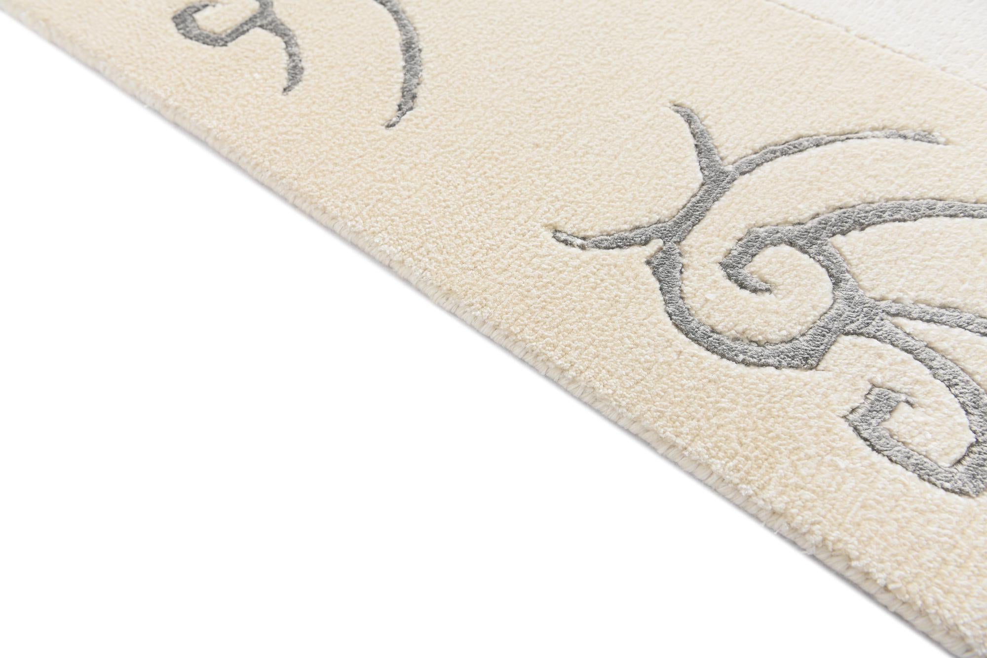 5' 6 x 7' 10 Hand Knotted Darya Rug