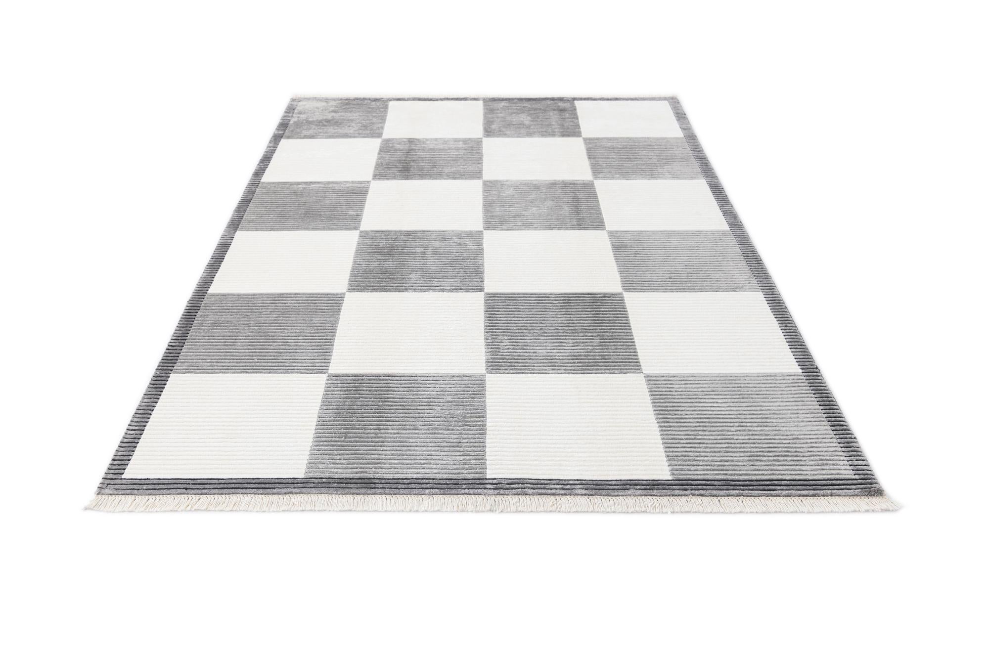 5' 6 x 7' 9 Hand Knotted Darya Wool Rug