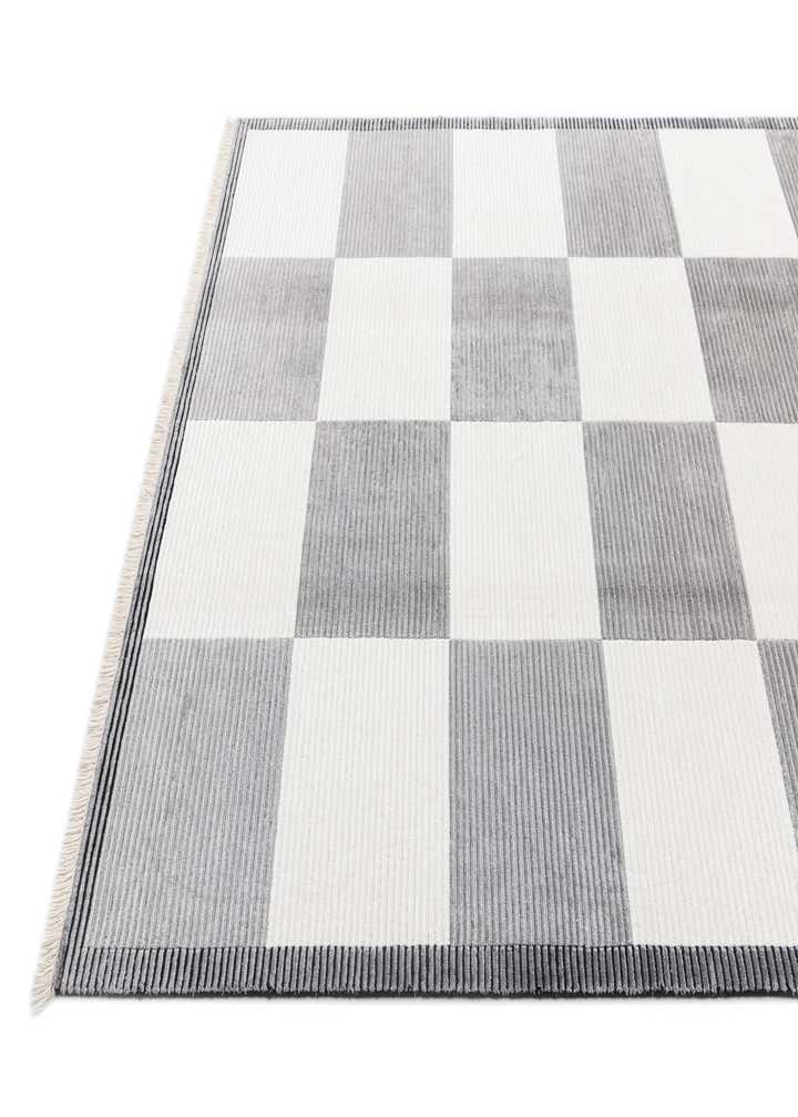 5' 6 x 7' 9 Hand Knotted Darya Wool Rug