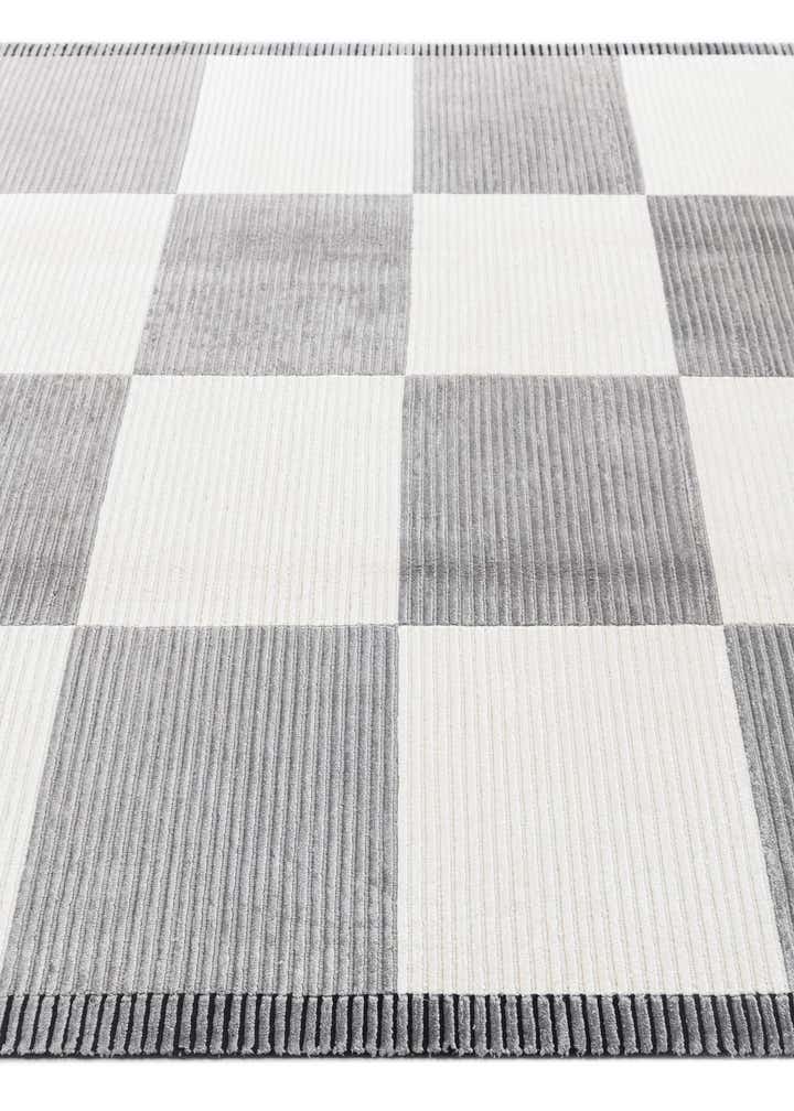 5' 6 x 7' 9 Hand Knotted Darya Wool Rug