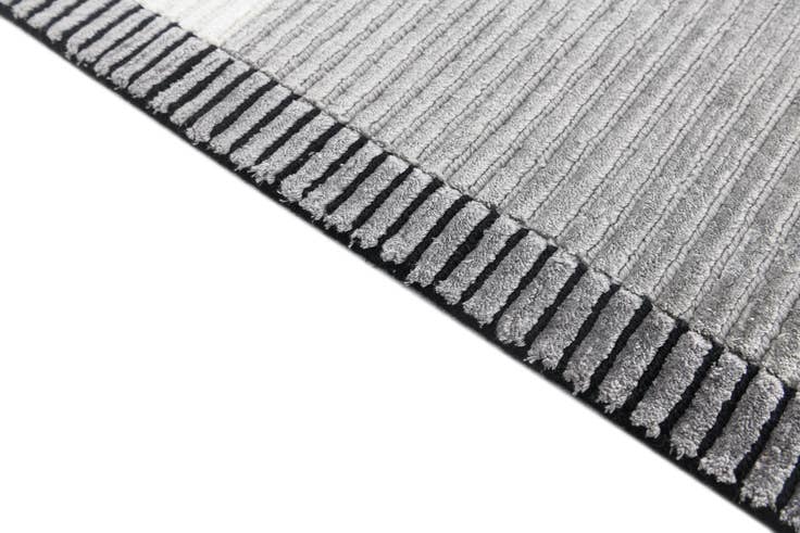 Detail image of 5' 6 x 7' 9 Hand Knotted Darya Wool Rug