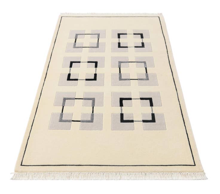 Detail image of 2' 11 x 5' Hand Knotted Darya Rug