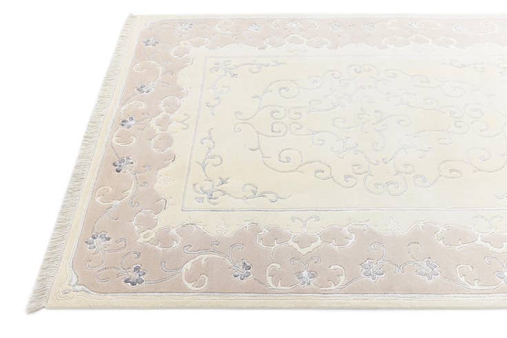 Detail image of 4' 11 x 6' 10 Darya Rug