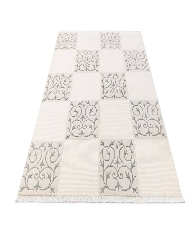 Detail image of 5' 7 x 7' 11 Darya Rug