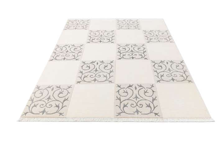 5' 7 x 7' 11 Darya Rug
