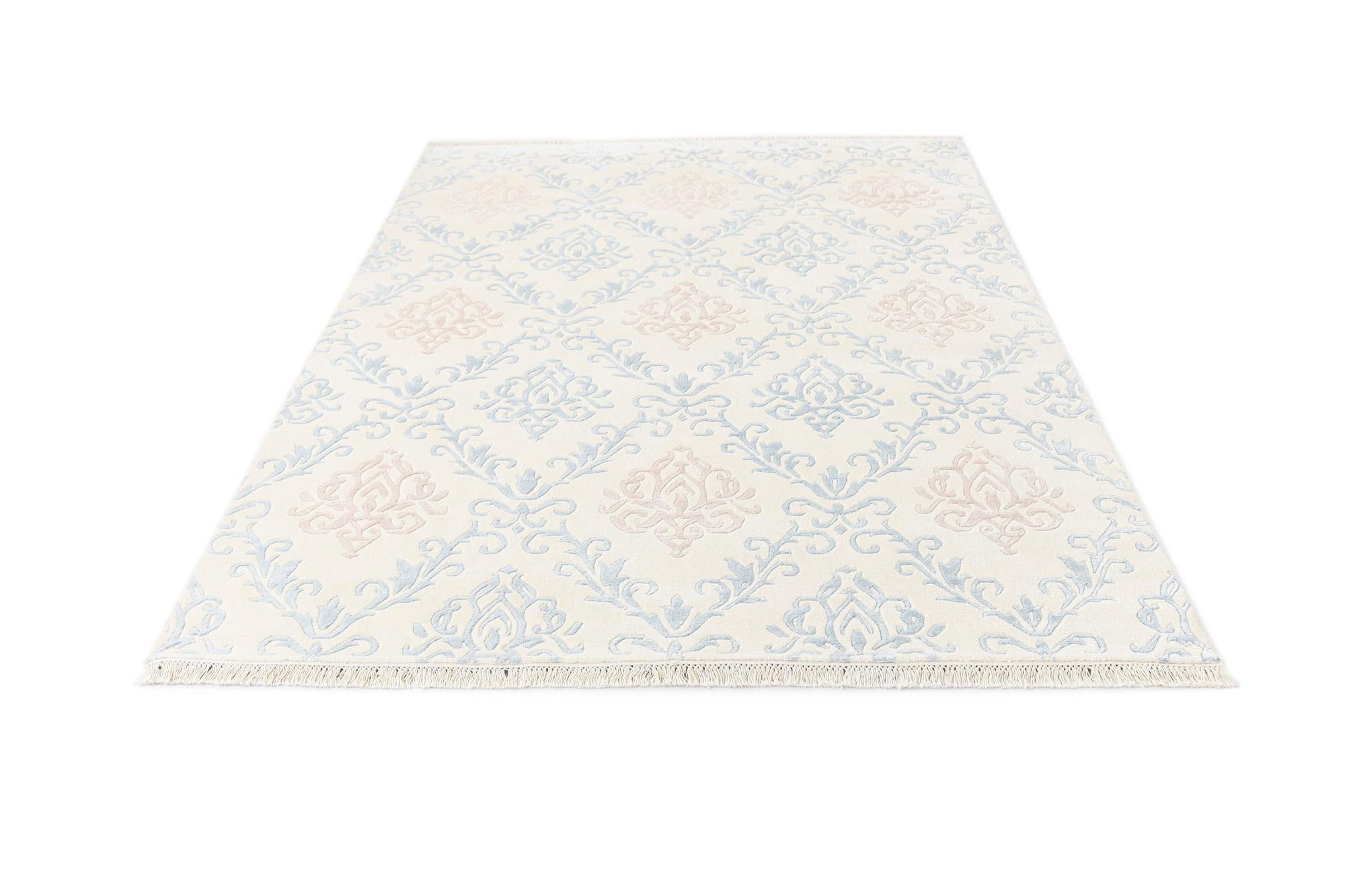 5' 7 x 7' 10 Darya Rug