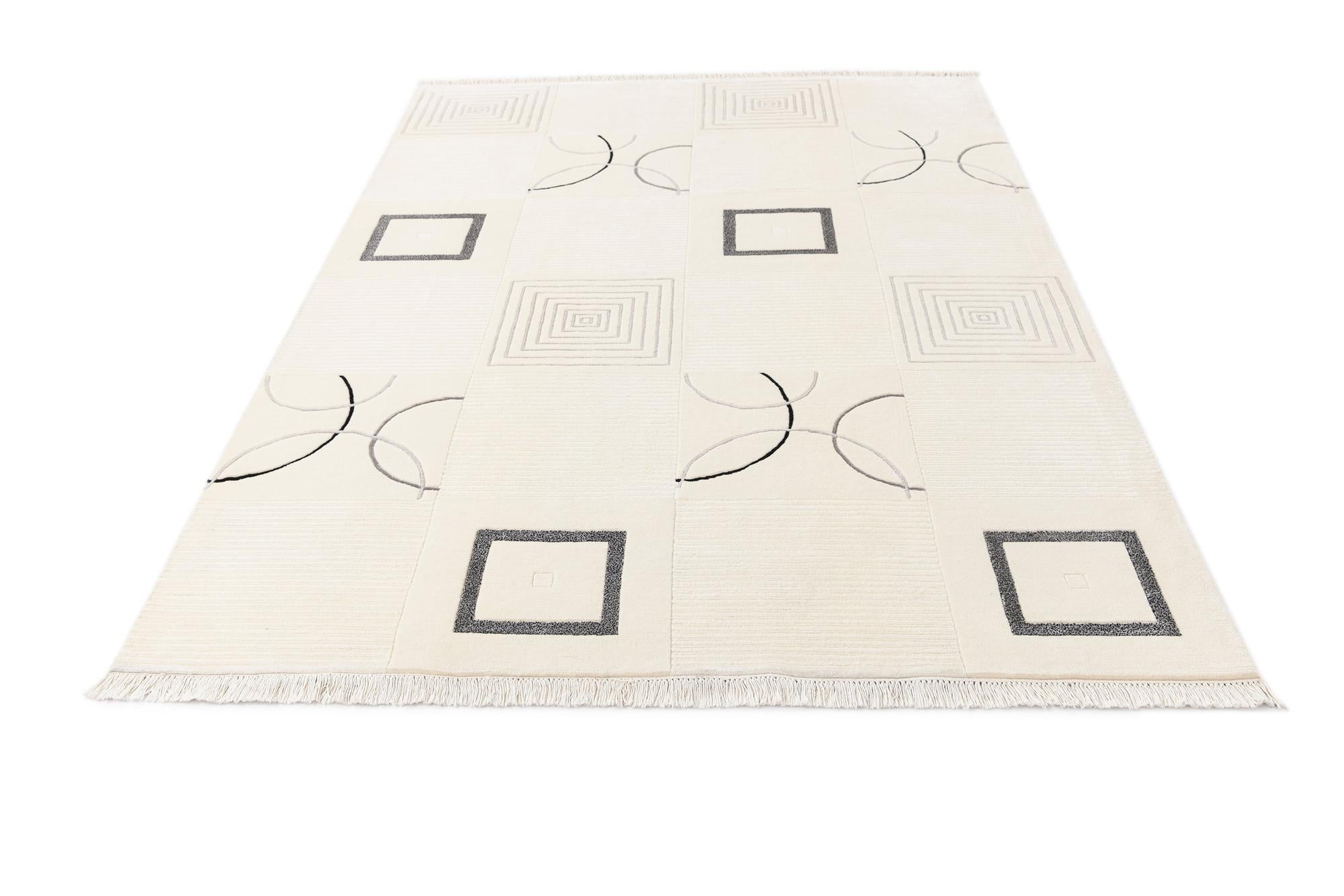 5' 7 x 8' 3 Darya Rug