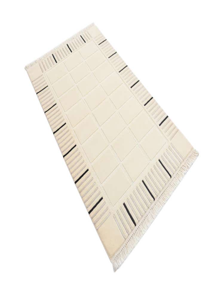3' x 4' 11 Hand Knotted Darya Wool Rug