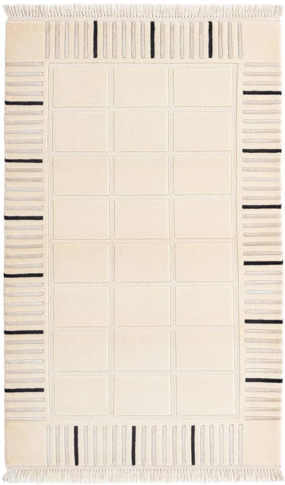 Detail image of 3' x 4' 11 Hand Knotted Darya Wool Rug