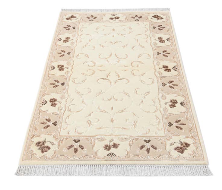 Detail image of 2' 8 x 4' 11 Hand Knotted Darya Wool Rug