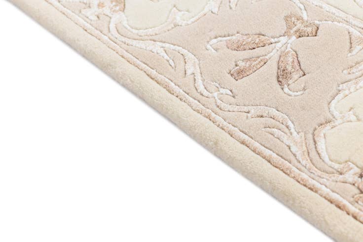 Detail image of 2' 8 x 4' 11 Hand Knotted Darya Wool Rug