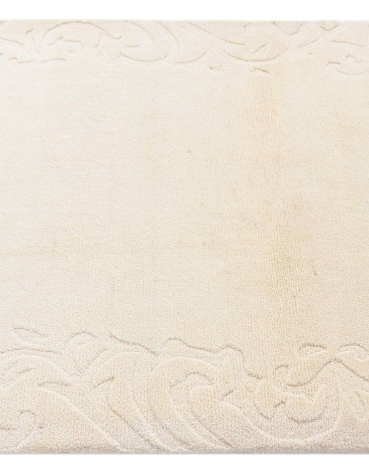 Detail image of 3' 1 x 4' 10  Hand Knotted Darya Wool Rug