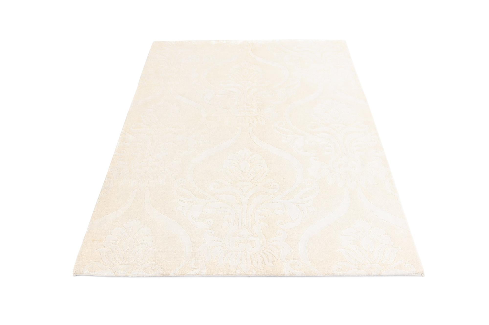 4' 1 x 6' Darya Rug