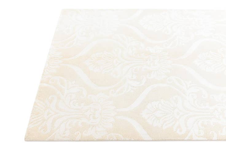 Detail image of 4' 1 x 6' Darya Rug