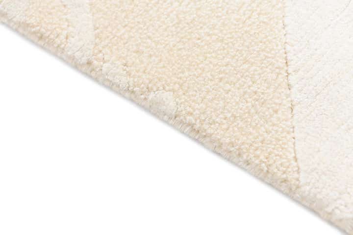 4' 1 x 6' Darya Rug