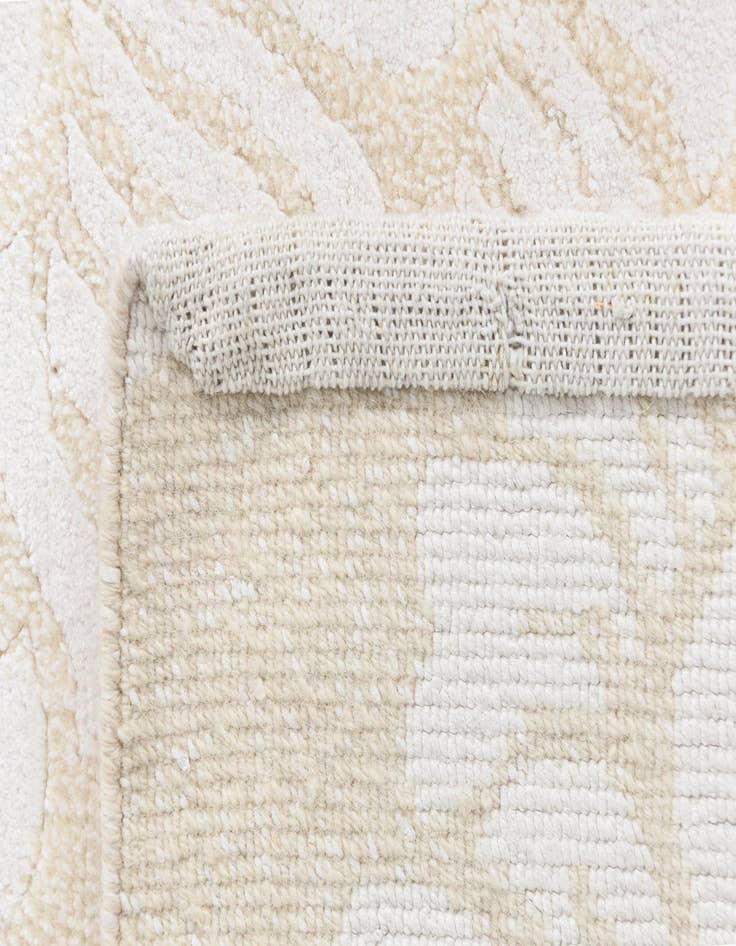 Detail image of 4' x 6' 1 Darya Rug