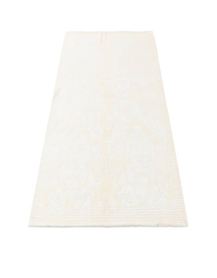 Detail image of 4' x 5' 11 Darya Rug