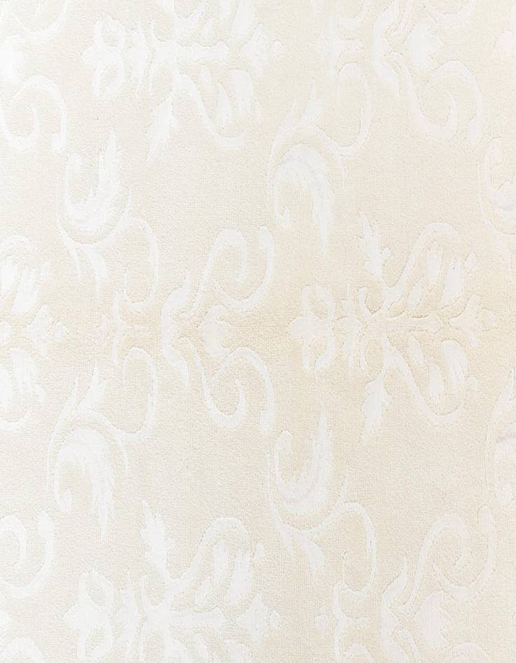 Detail image of 4' 1 x 5' 11 Darya Rug