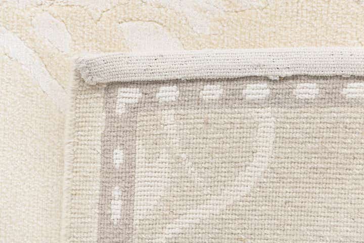 4' 1 x 5' 11 Darya Rug