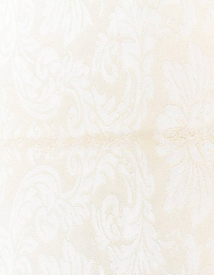 Detail image of 4' 2 x 6' 1 Darya Rug