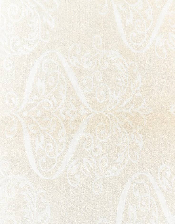 Detail image of 4' 2 x 5' 11 Darya Rug