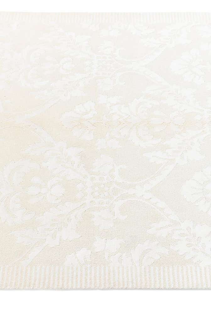 4' x 6' Darya Rug