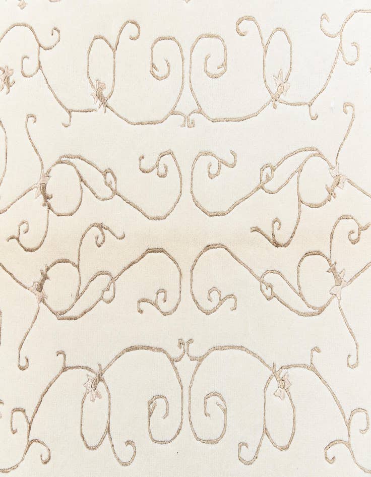 Detail image of 3' 10 x 5' 11 Darya Rug