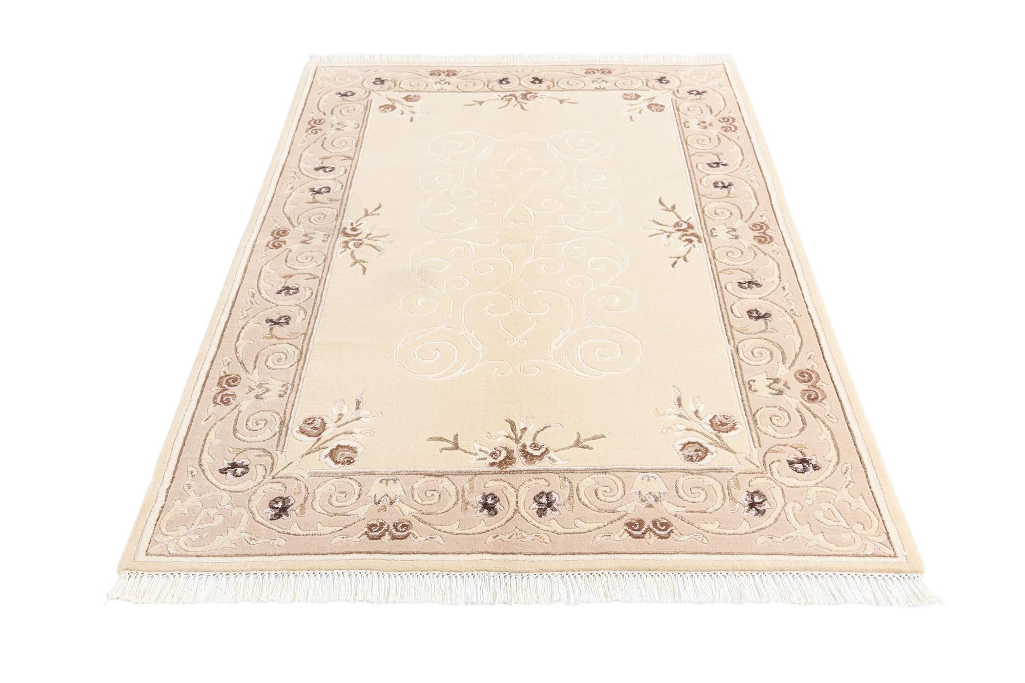 4' x 6' 2 Darya Rug
