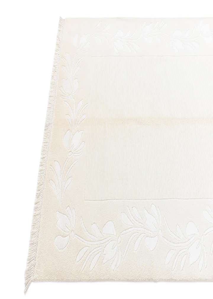 3' 11 x 6' Darya Rug