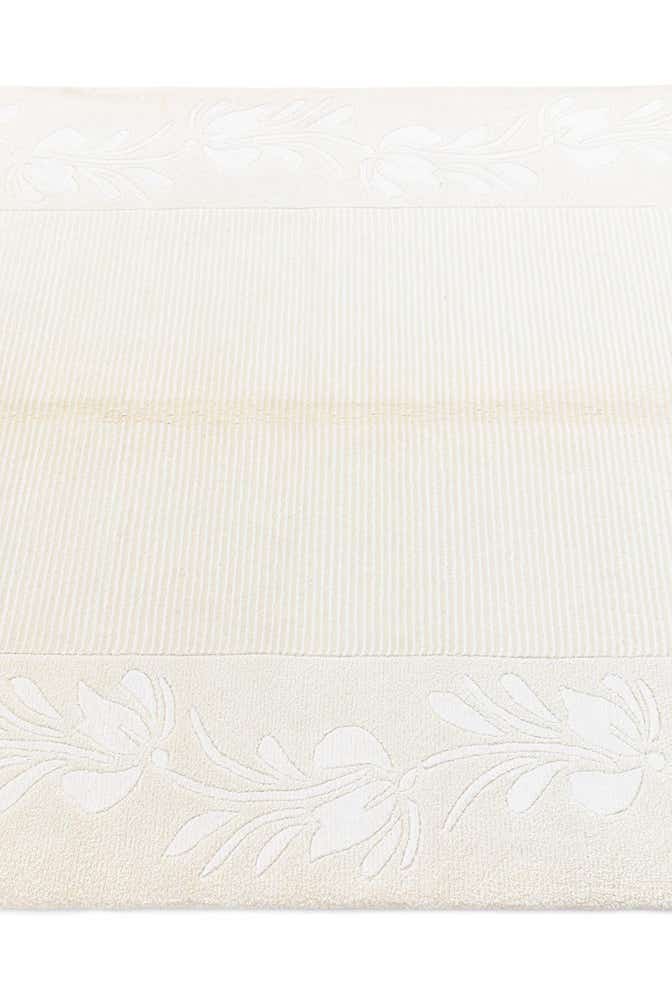 3' 11 x 6' Darya Rug