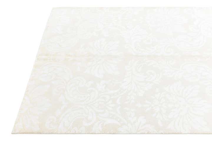 4' 8 x 6' Darya Rug