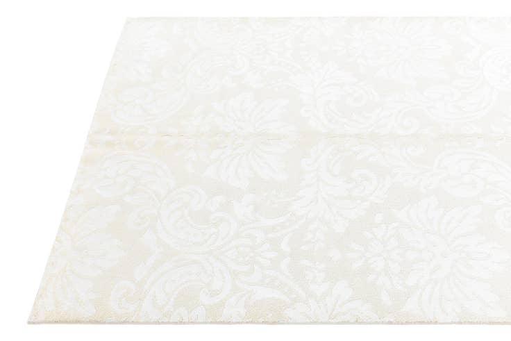 Detail image of 4' 8 x 6' Darya Rug