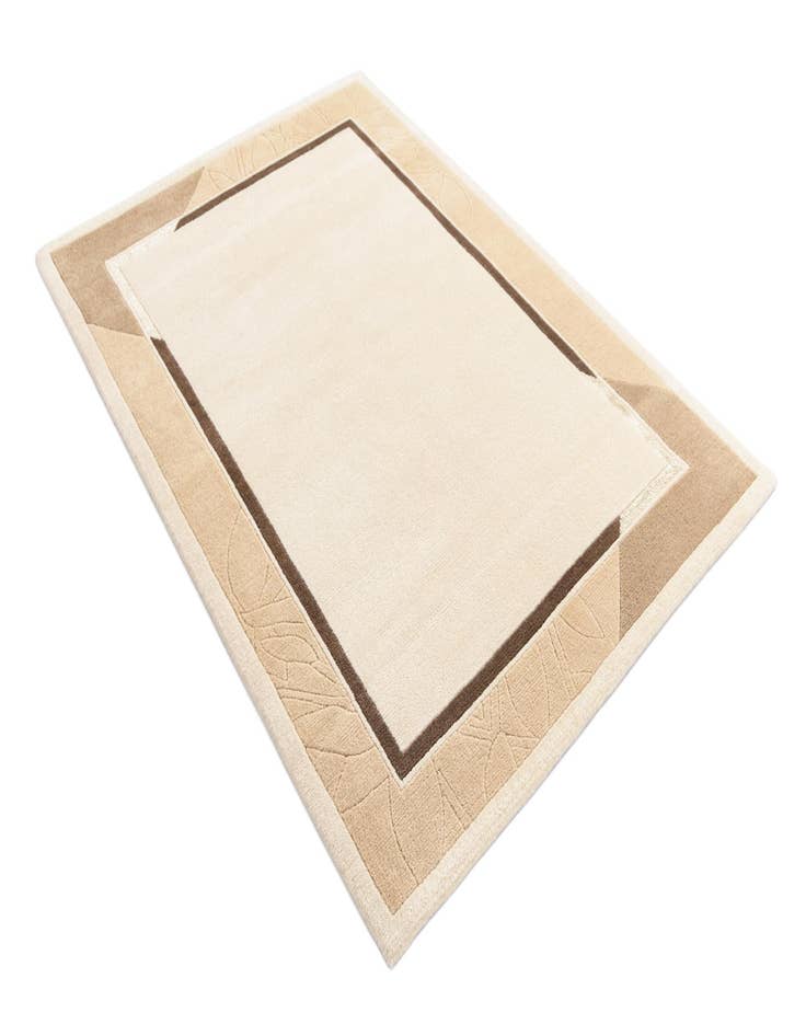 Detail image of 4' 4 x 6' 2 Darya Rug