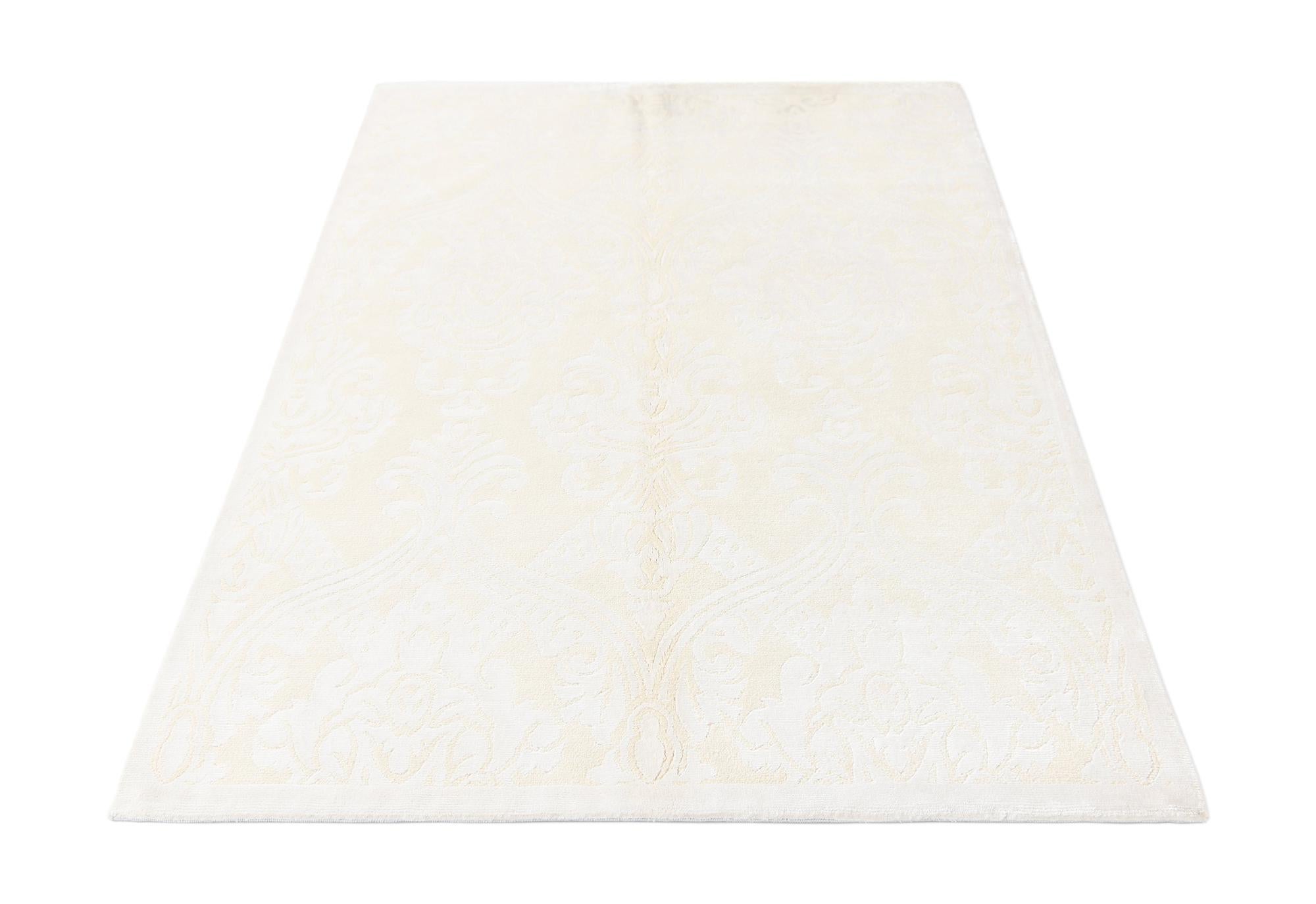 4' x 6' Darya Rug