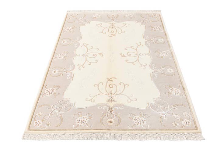 Detail image of 4' x 6' 1 Darya Rug