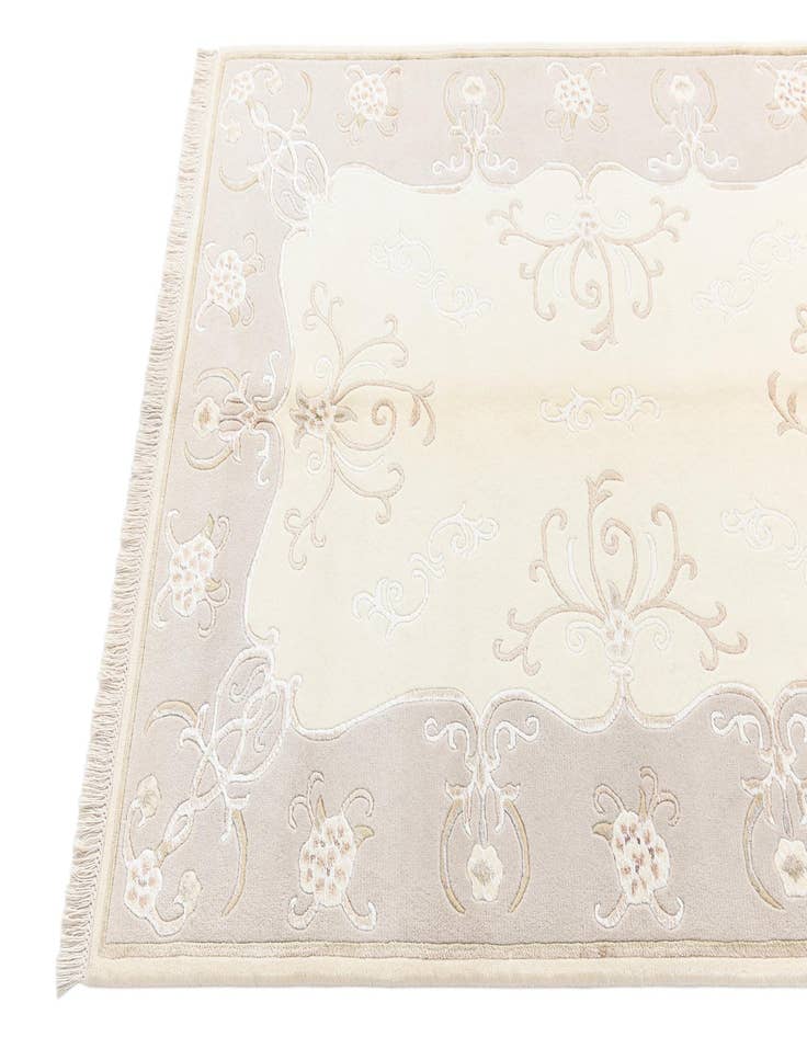 Detail image of 4' x 6' 1 Darya Rug