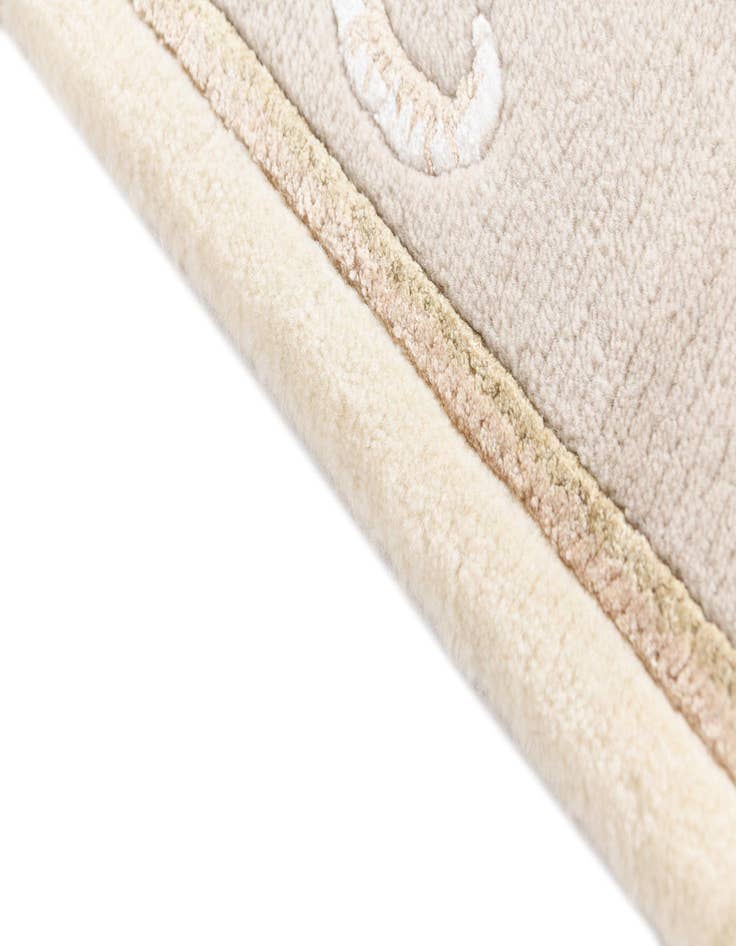 Detail image of 4' x 6' 1 Darya Rug