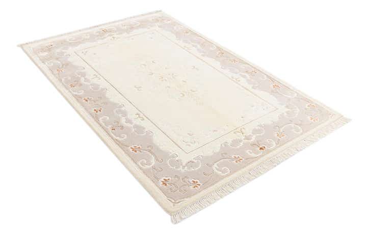 4' 2 x 6' 3 Darya Rug